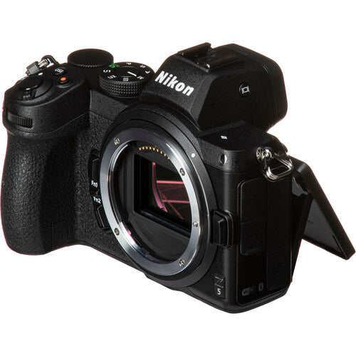 Cámara Nikon Z5 (Cuerpo) – Mirrorless Full-Frame Profesional con Doble Ranura SD y Estabilización