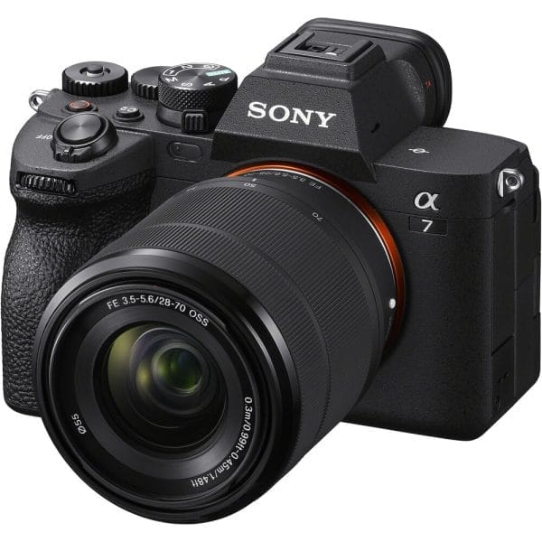 Sony Combo Sony A7 IV + Lente 28-70mm + Estuche + Memoria 64GB | Kit Profesional Full Frame – EOA Tecnología | Lente Nitidez y Bokeh Suave – AF Rápido | Revestimiento Multicapa – EOA Tecnología