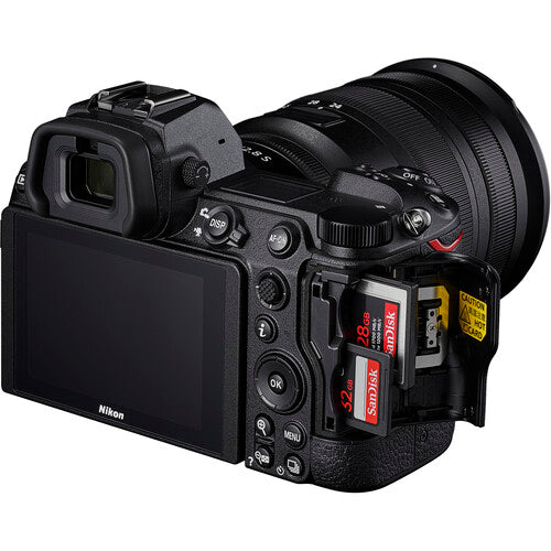 Cámara Nikon Z 6II + lente 24-70 mm