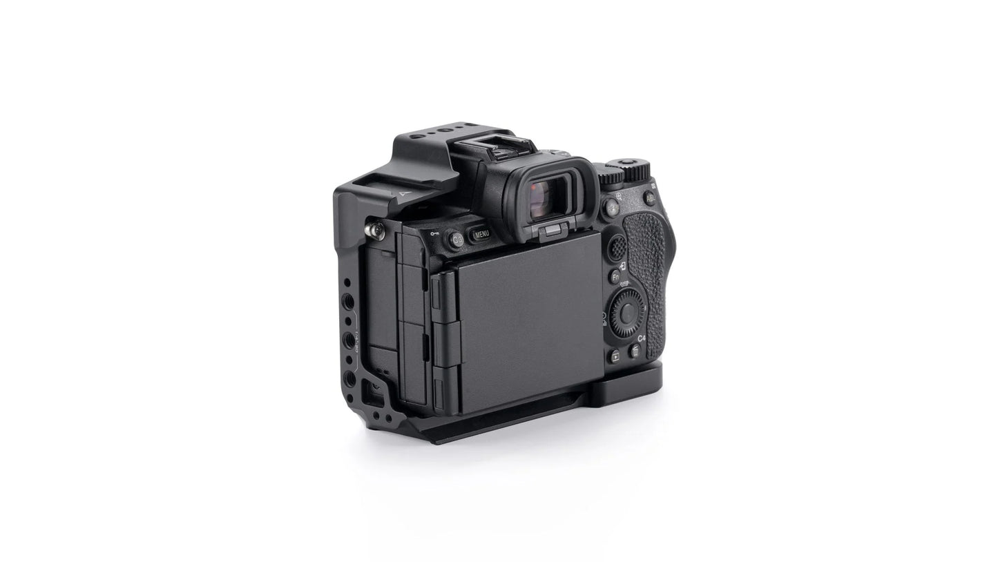 Media Jaula Tilta Half Camera Cage para Sony Alpha 7 V