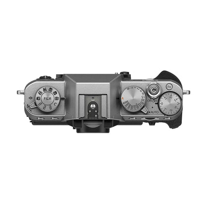 Cámara Mirrorless Fujifilm X-T30 III Kit con Lente XC 13-33mm f/3.5-6.3 OIS (Sensor X-Trans 26.1 MP / Video 6.2K / Dial de Simulaciones de Película)