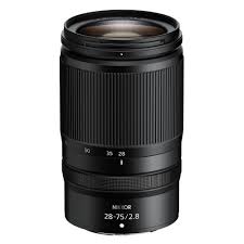 Lente Nikon Z 28-75mm F2.8