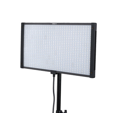 Nanlite PavoSlim 120C RGBWW – Panel LED Delgado de 120W a Color de Gran Superficie