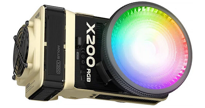 Luz LED Zhiyun MOLUS X200 RGB - Potencia 200W - Tecnología COB Full Color - Control por App ZY Vega - Iluminación Profesional Ultracompacta